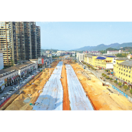 浏阳大道（菊花石路-李畋路）改扩建工程加速推进 水稳层首次摊铺