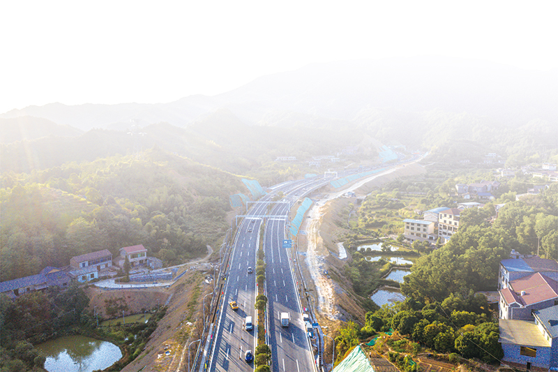 03版时政-1.jpg
