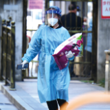双向奔赴，齐心抗疫