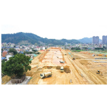 疫情防控不松劲，项目建设企业生产不断档