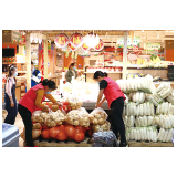 民生商品货源充足，价格总体平稳