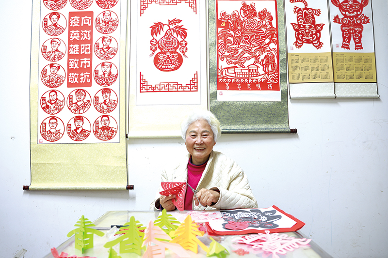 09版春节日志剪纸-5.jpg