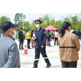市城管局：多措并举筑牢"防疫墙"