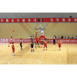 今年首个本土品牌赛事开赛，24支篮球队同台角逐