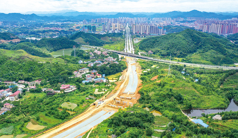 01版封面-5.jpg