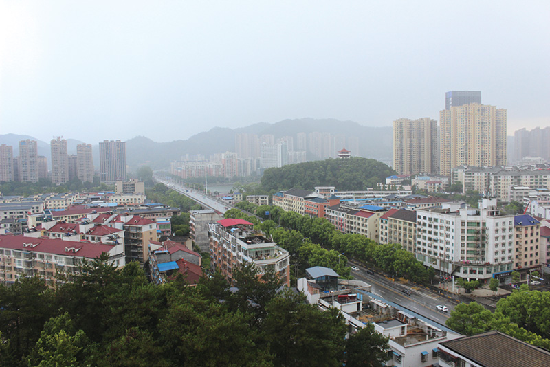 01版封面-13.jpg