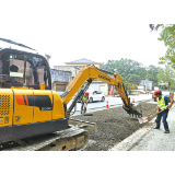 “红色灯塔”照亮前进“道路”