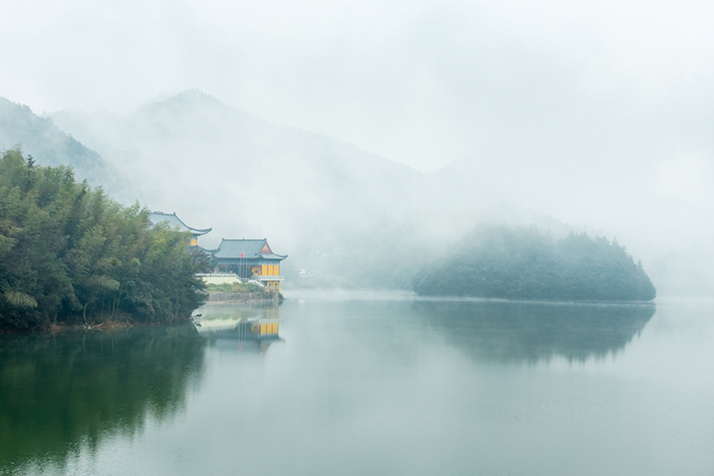 01版封面-12.jpg