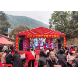 浏阳市艺园艺术团：载歌载舞庆“三八”，欢乐送到你身边