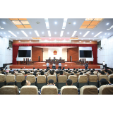 学生当“法官”，“审理”侵害未成年人案件