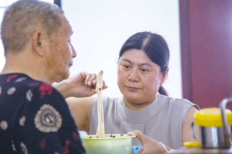 04、05版镜头重阳-10.jpg 04、05版镜头重阳-10.jpg