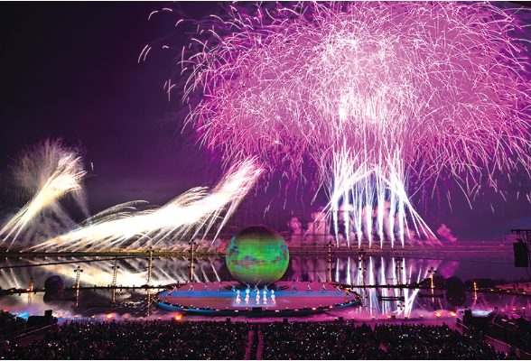 浏阳烟花破圈迭代焕新颜