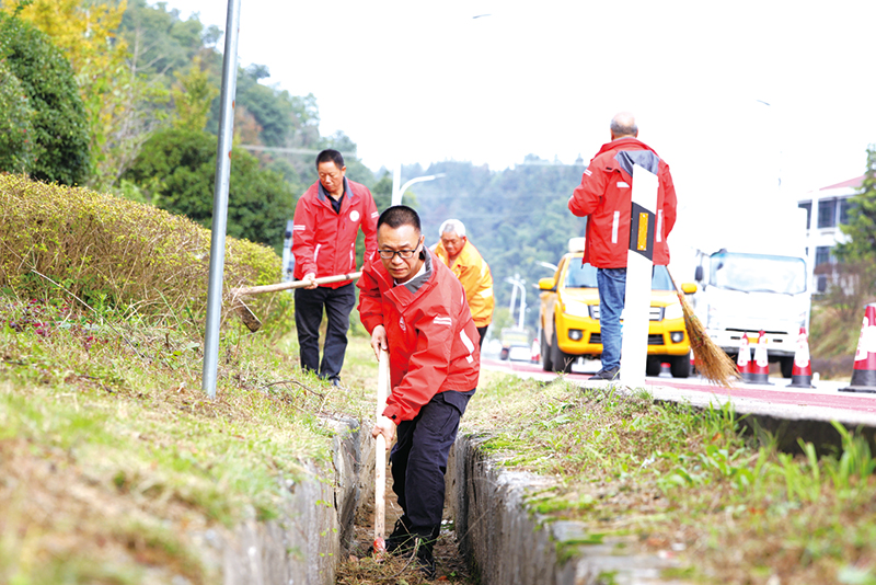 05版民生会客-3.jpg 05版民生会客-3.jpg