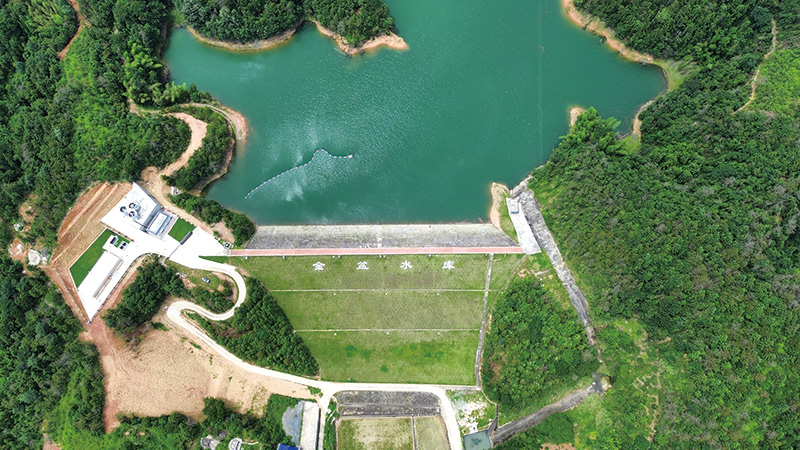 06版县域经济-2.jpg 06版县域经济-2.jpg