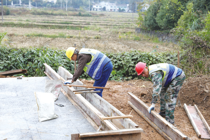 06版县域经济-1.jpg 06版县域经济-1.jpg