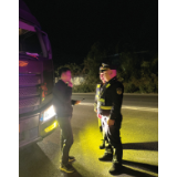 路警联合执法，查处3辆违法超限车辆