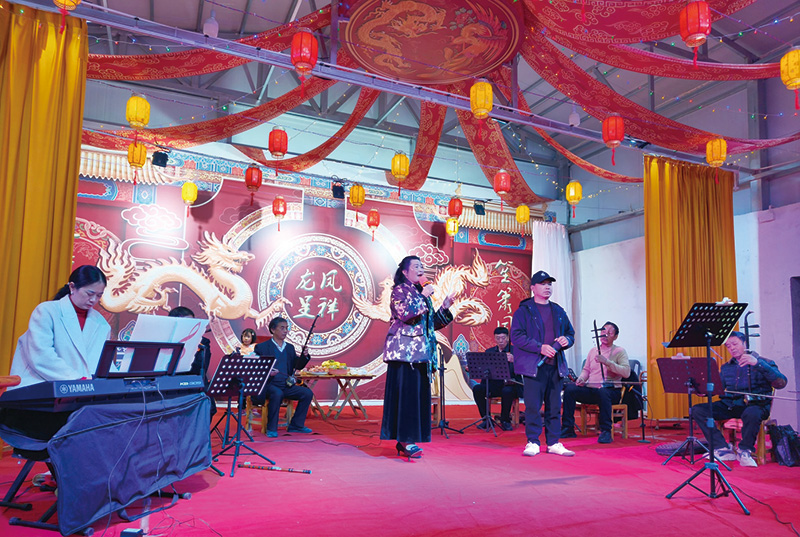 08版老友记-3.jpg 08版老友记-3.jpg