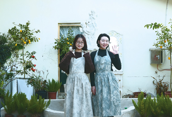 轻创业 好生活丨白领姐妹辞职“造梦”，浏阳河畔“改出”法式花园