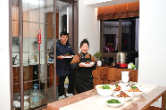 “80后”夫妻上门做饭，一方灶台烹饪百家滋味