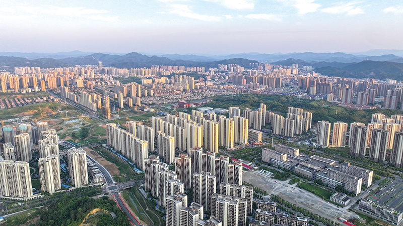 04、05版浏发集团-6.jpg