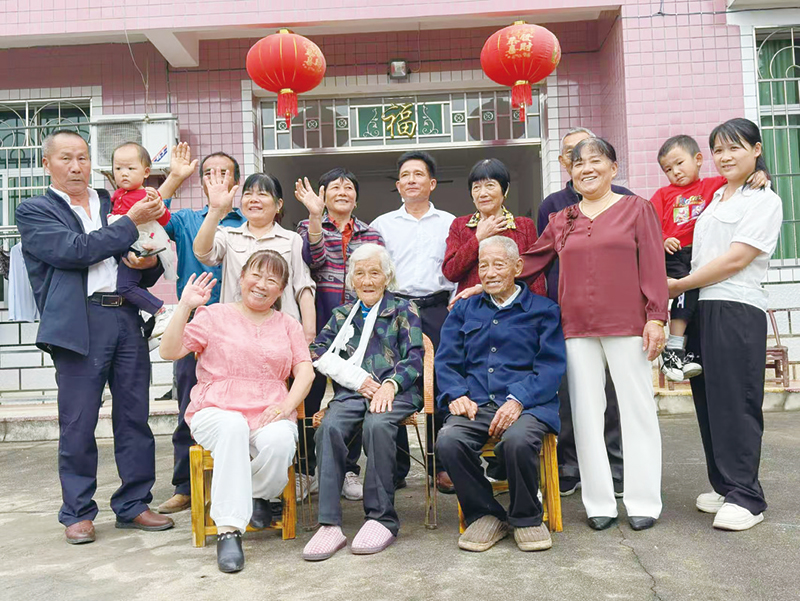 06版资讯--1.jpg