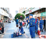 火场逆行者 公益急先锋