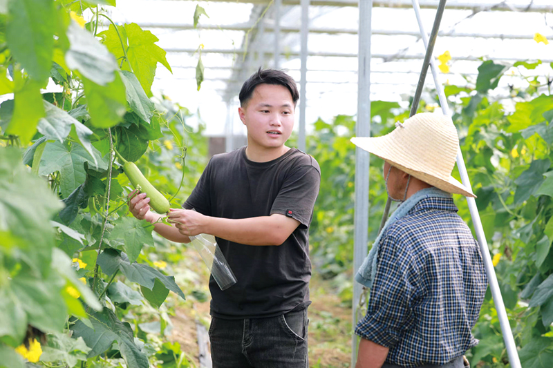 04版民生深读-3.jpg