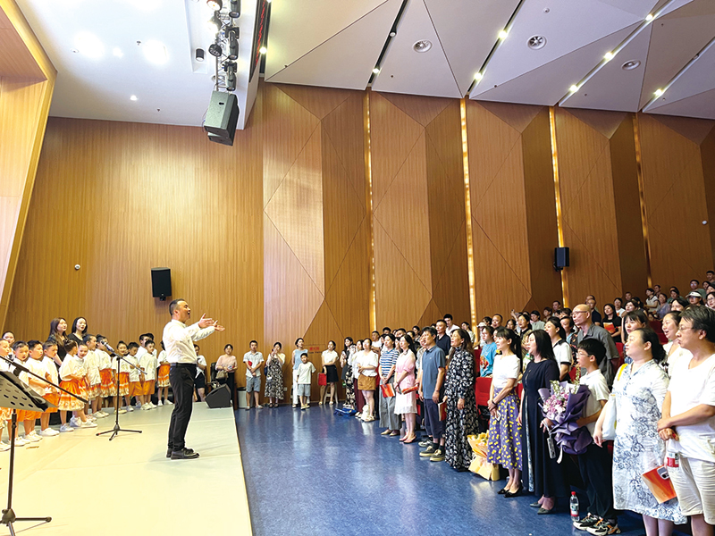 06版民生深读-4.jpg