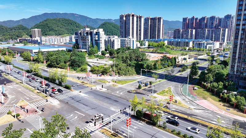 01版封面-10.jpg