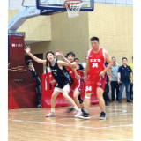 身高1.9米的她闪耀浏阳“全BA”赛场