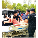 业委会、民警、医院联动协作上演“生命速递”