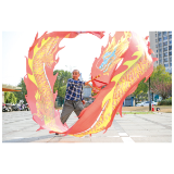 一条彩带龙，舞出健康与温情