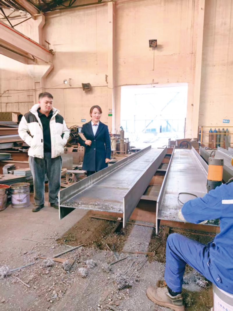 04、05版农商行-4.jpg 04、05版农商行-4.jpg