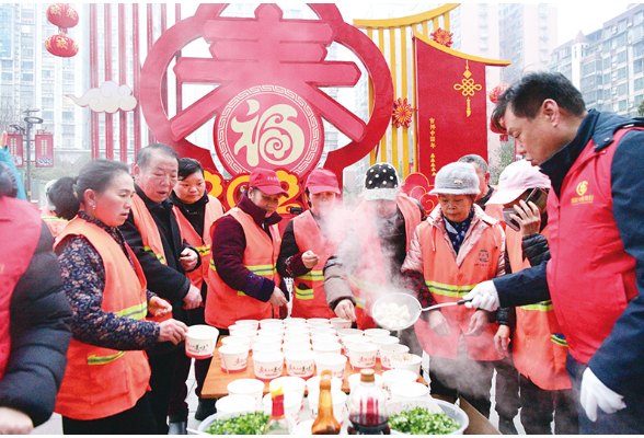 爱心早餐“马”不停蹄