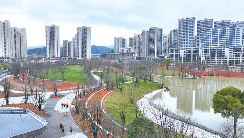 01版时政封面-12.jpg 01版时政封面-12.jpg