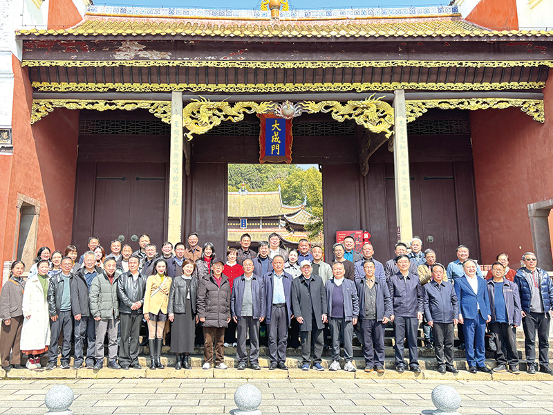 03版深度-1.jpg 03版深度-1.jpg