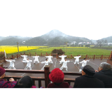 老年大学携手爱心企业，为长辈食堂送去“双重”关爱