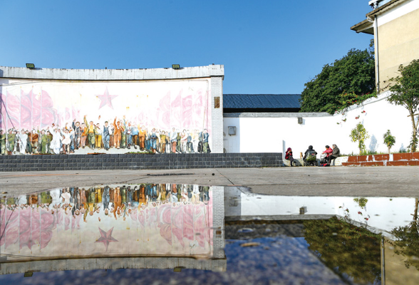 工业遗产蝶变“光影秀带”