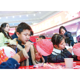 浏阳举行“骏马迎春贺元宵”活动