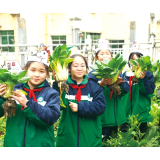 开学第一天 “花式”开启新学期