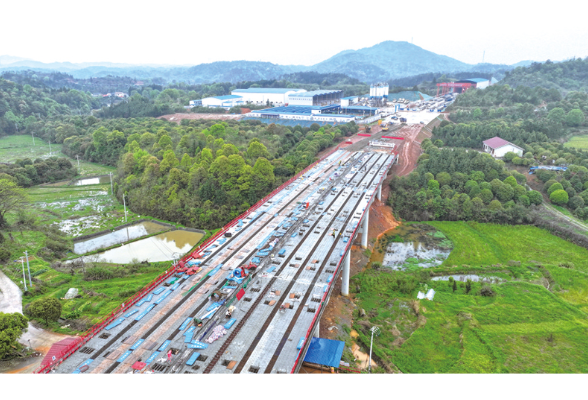 浏江高速桥梁建设忙