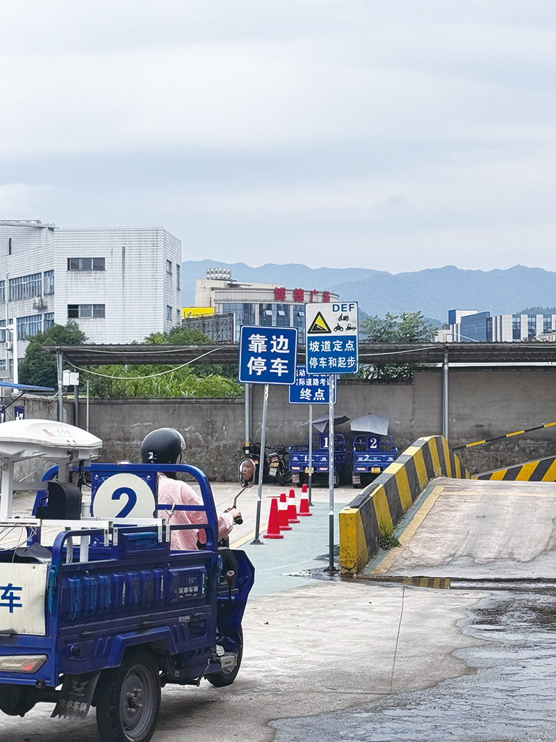 06版-2.jpg