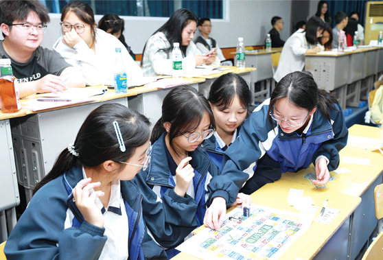 学生当主角 学习活起来 一场“课堂革命”正在生动进行
