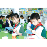 孩子们靠手艺“C位出道”