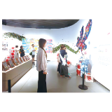 山里娃把家乡的花带进省展
