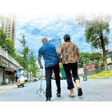 妻子照顾中风丈夫十余年,情意千“金”而朴实无“华”