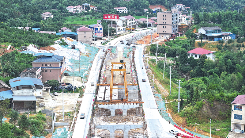 01版封面-2.jpg