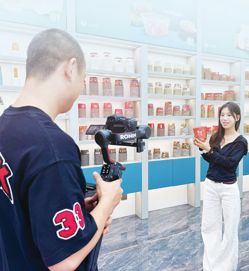 06版经济-1.jpg