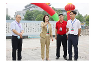 李佳谕督导检查高考考务工作