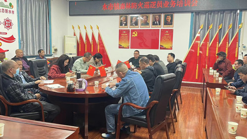 宁远：五个明确落到实 森林防火保平安_副本_副本500.jpg